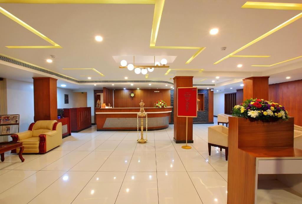 Отель Sreevalsam Residency Kulanada Tamarakulam Экстерьер фото