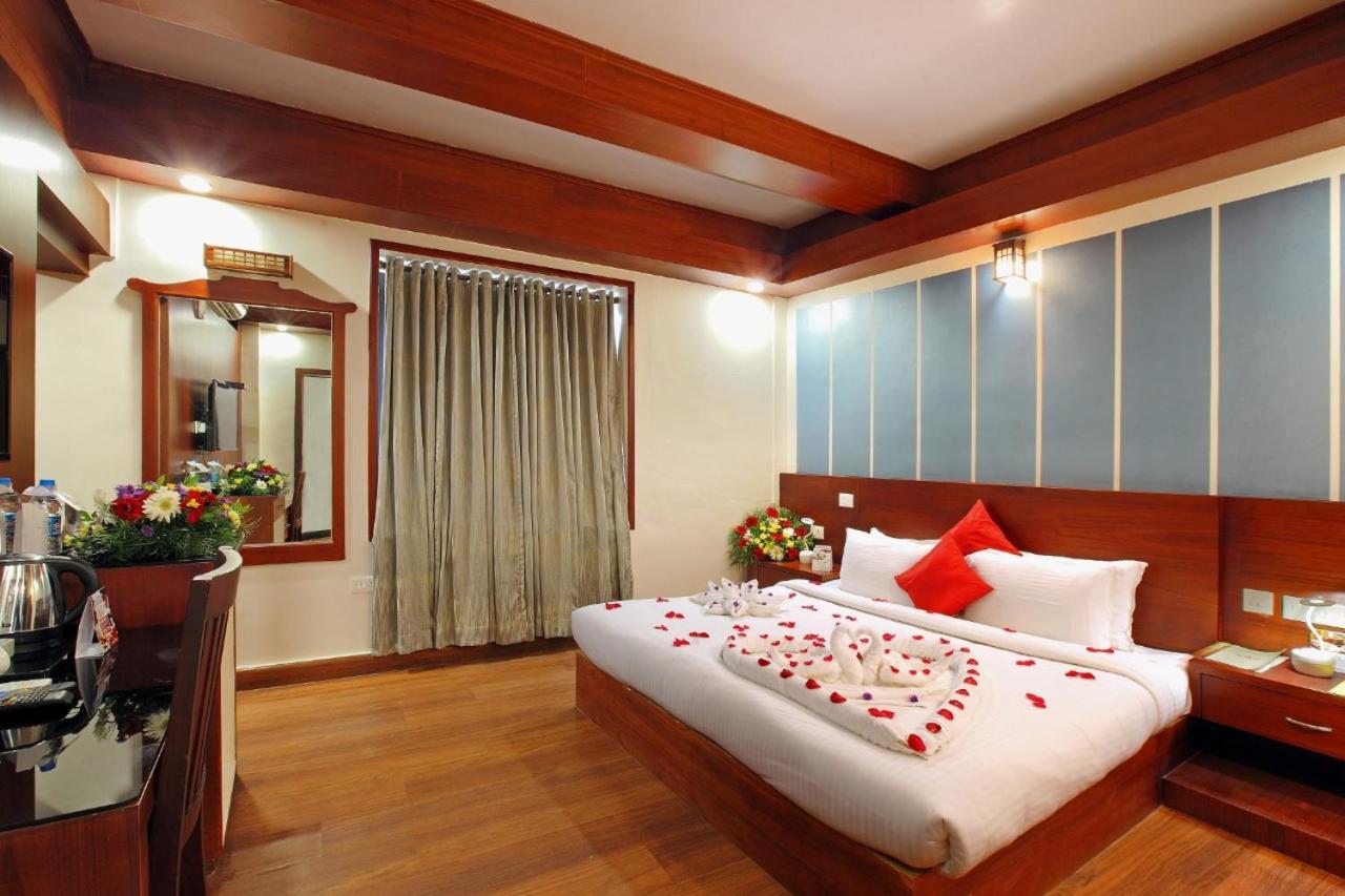 Отель Sreevalsam Residency Kulanada Tamarakulam Экстерьер фото